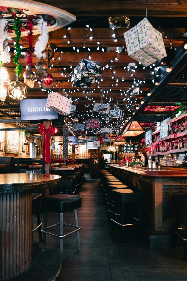 Formation permis d'exploitation : essentielles pour bars et restaurants